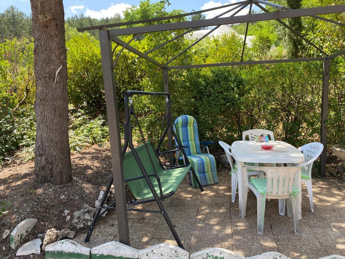 Appartement Studio Neuf Bas De Villa Gorges Du Verdon A Riez Exterior foto